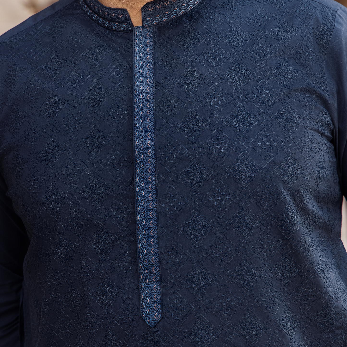 AG 2039 - Semi Stitched