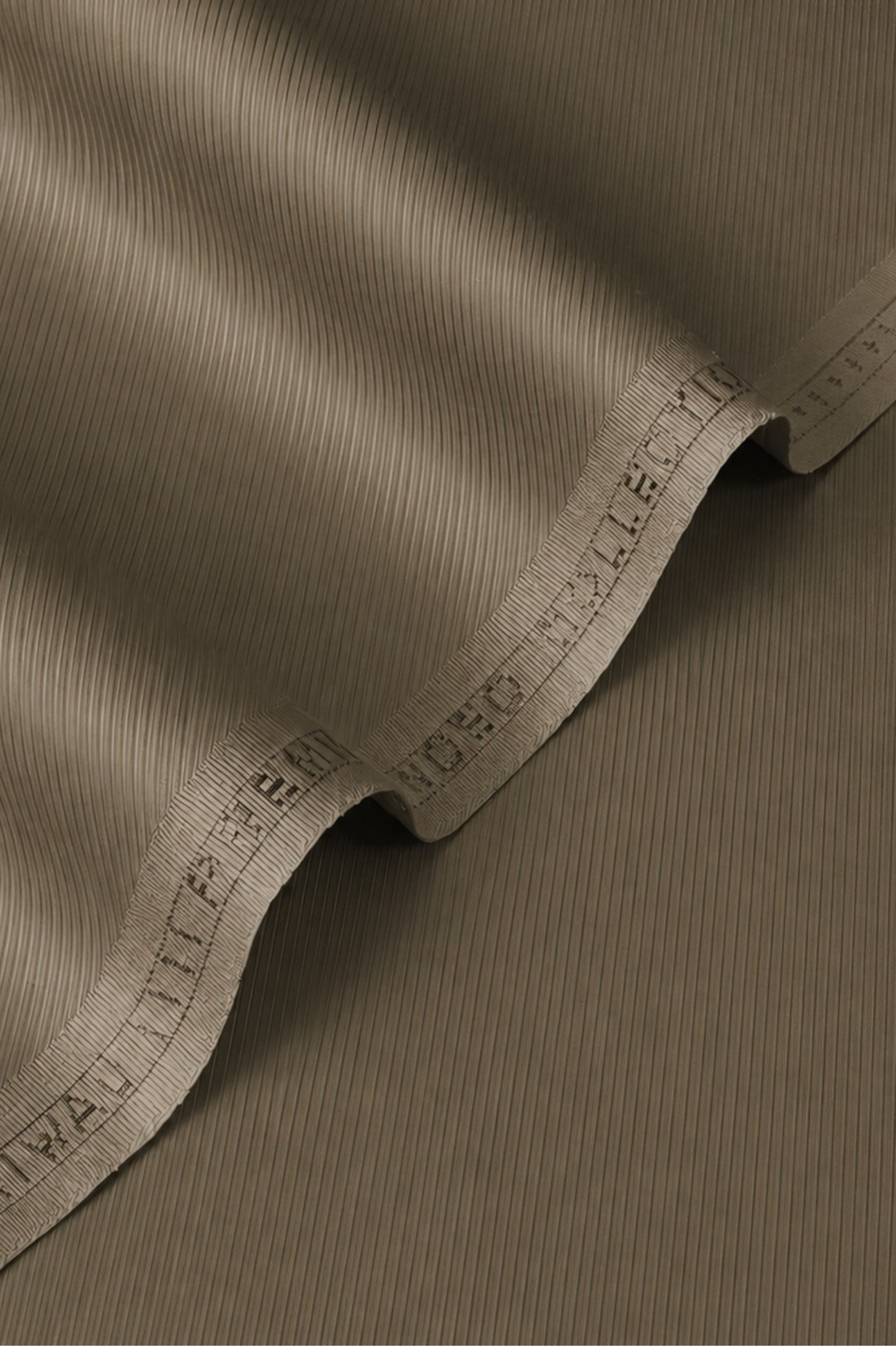 ORPHIC | B-130 | UNSTITCH
