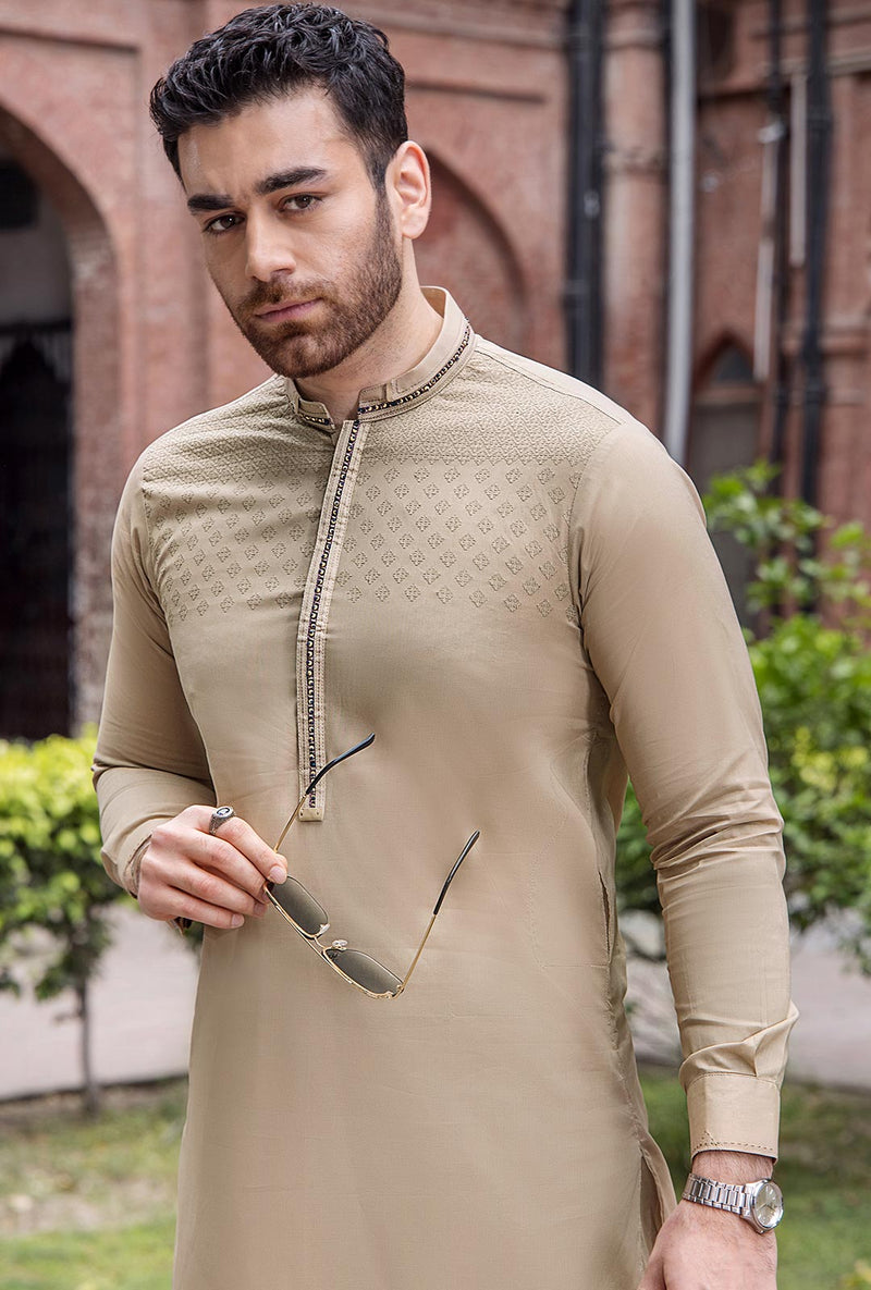 QR-1225 - Unstitched