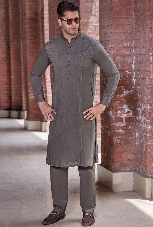 QR-1229 - Unstitched