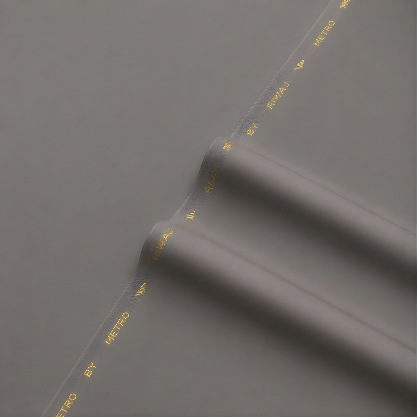 METRO | B-107 | UNSTITCH