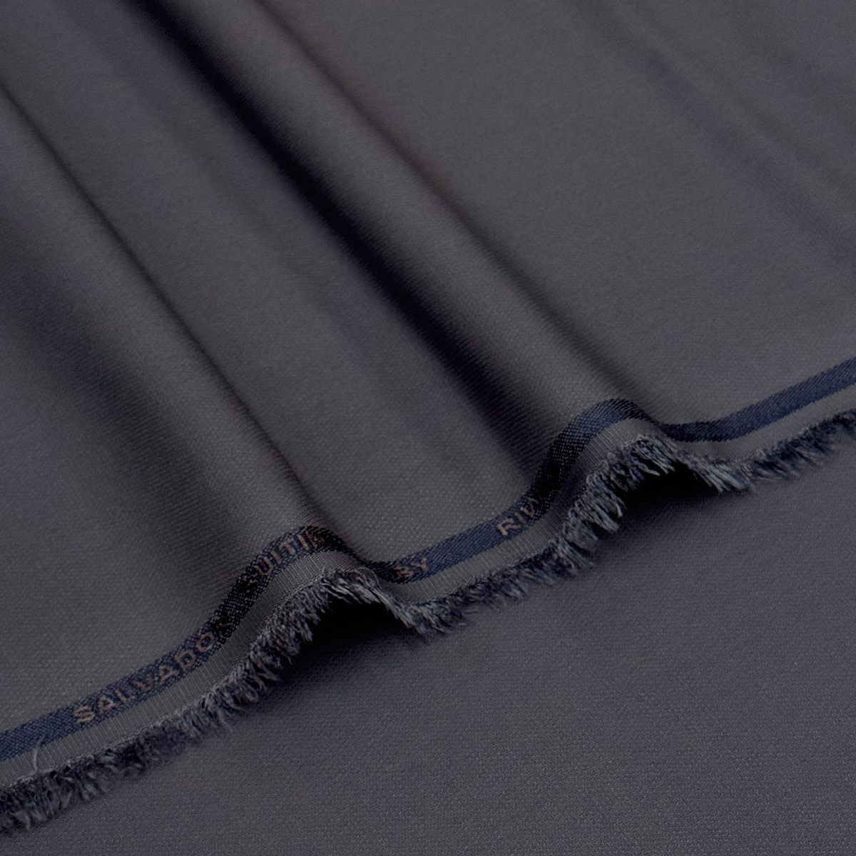 SALVADOR | B-165 | UNSTITCH