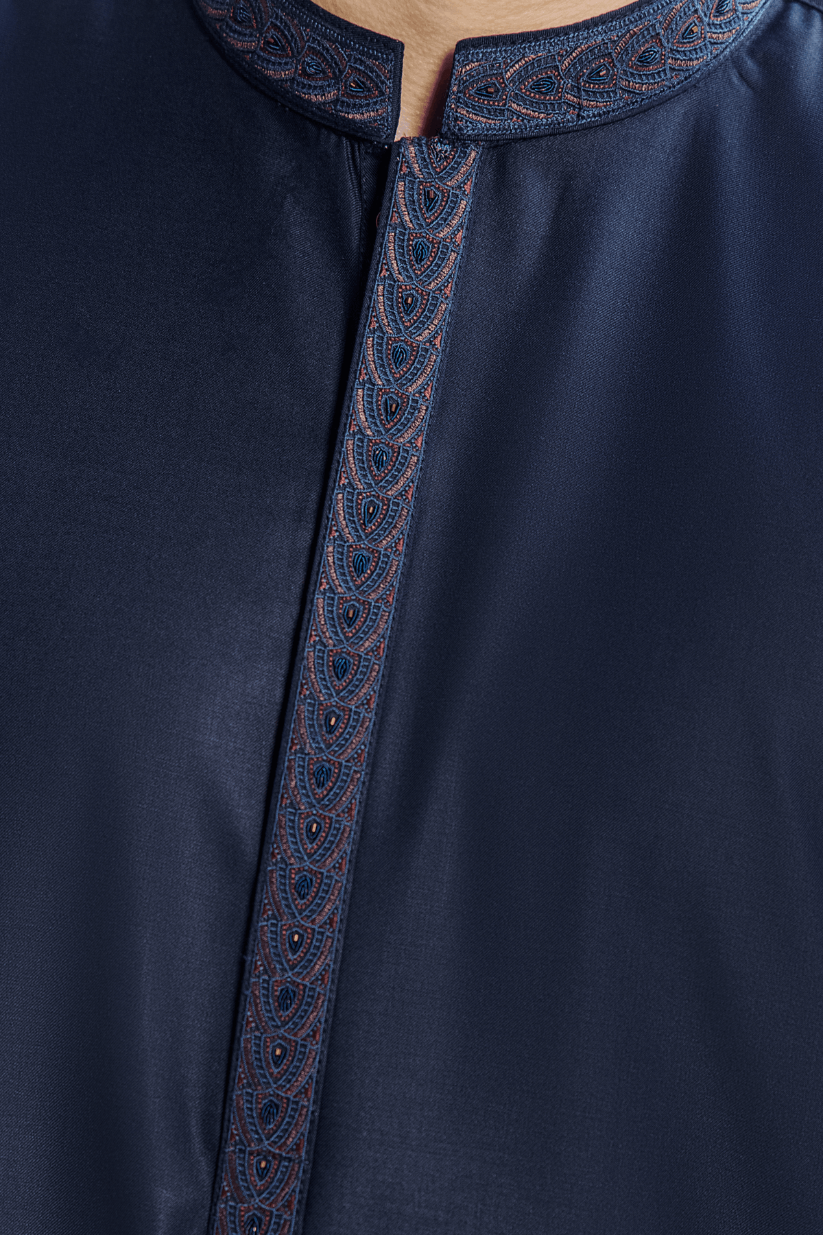 CM-1306  SUIT + WAISTCOAT