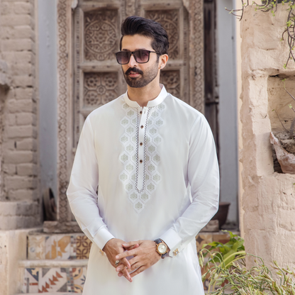 AG 2031 - Semi Stitched