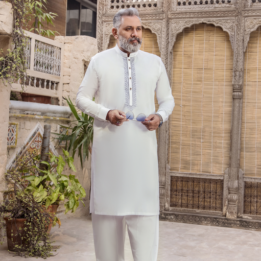 AG 2032 - Semi Stitched