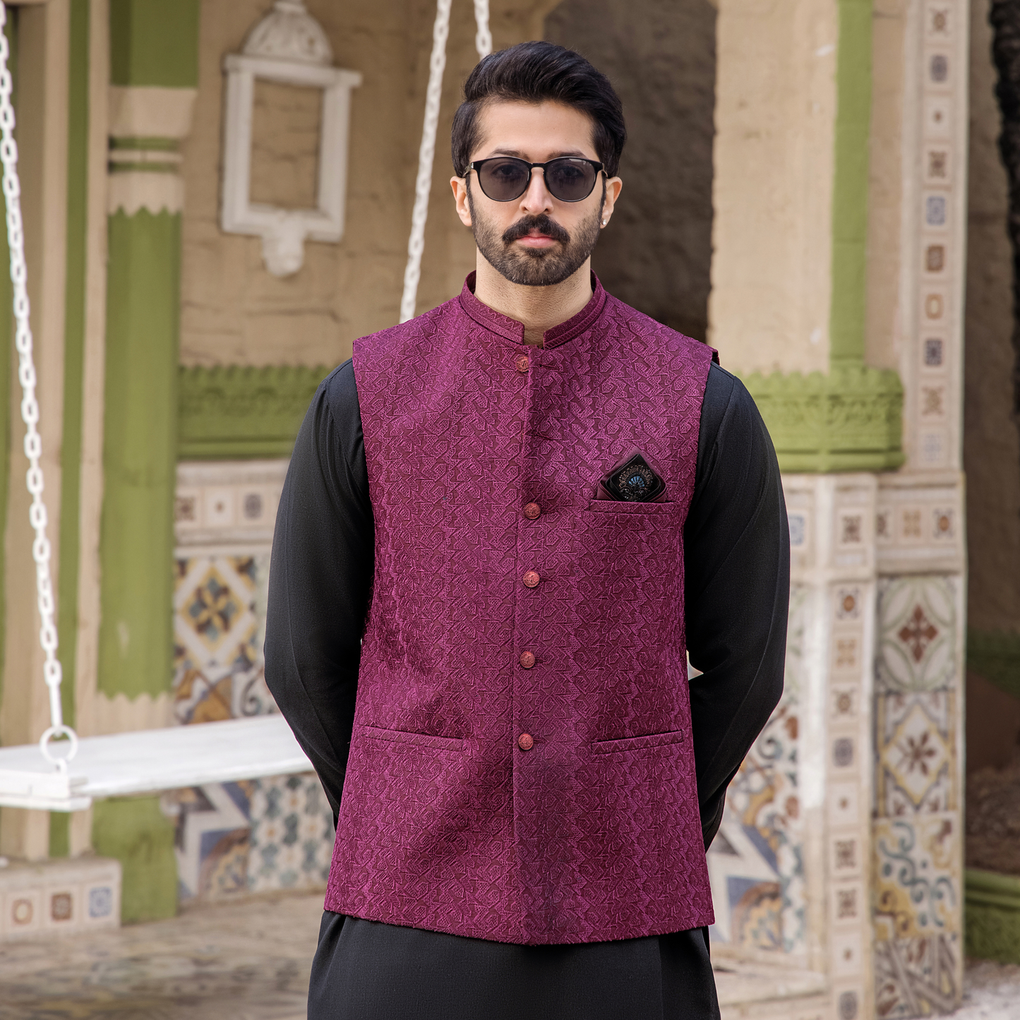 CM-1255  SUIT + WAISTCOAT