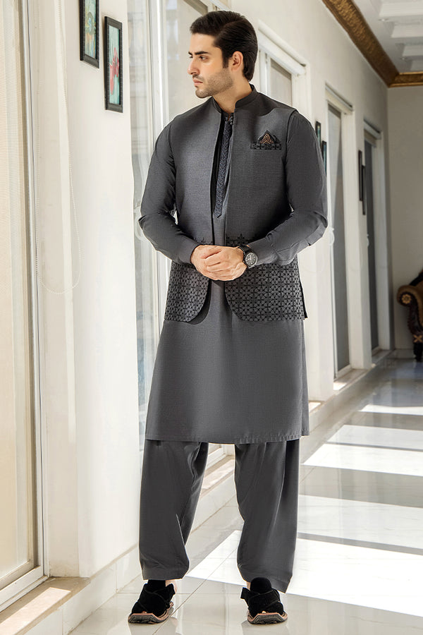 CM-1255  SUIT + WAISTCOAT