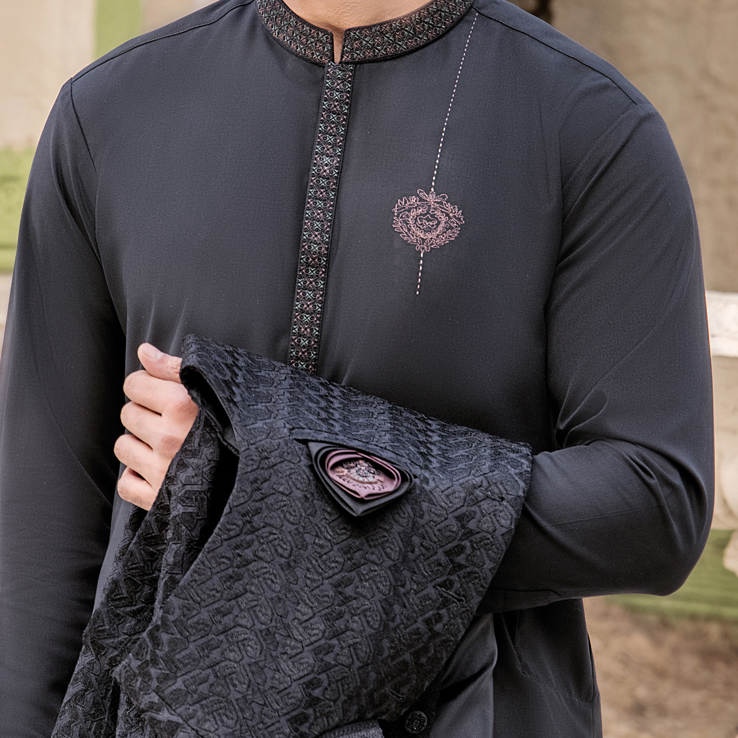 CM-1256  SUIT + WAISTCOAT