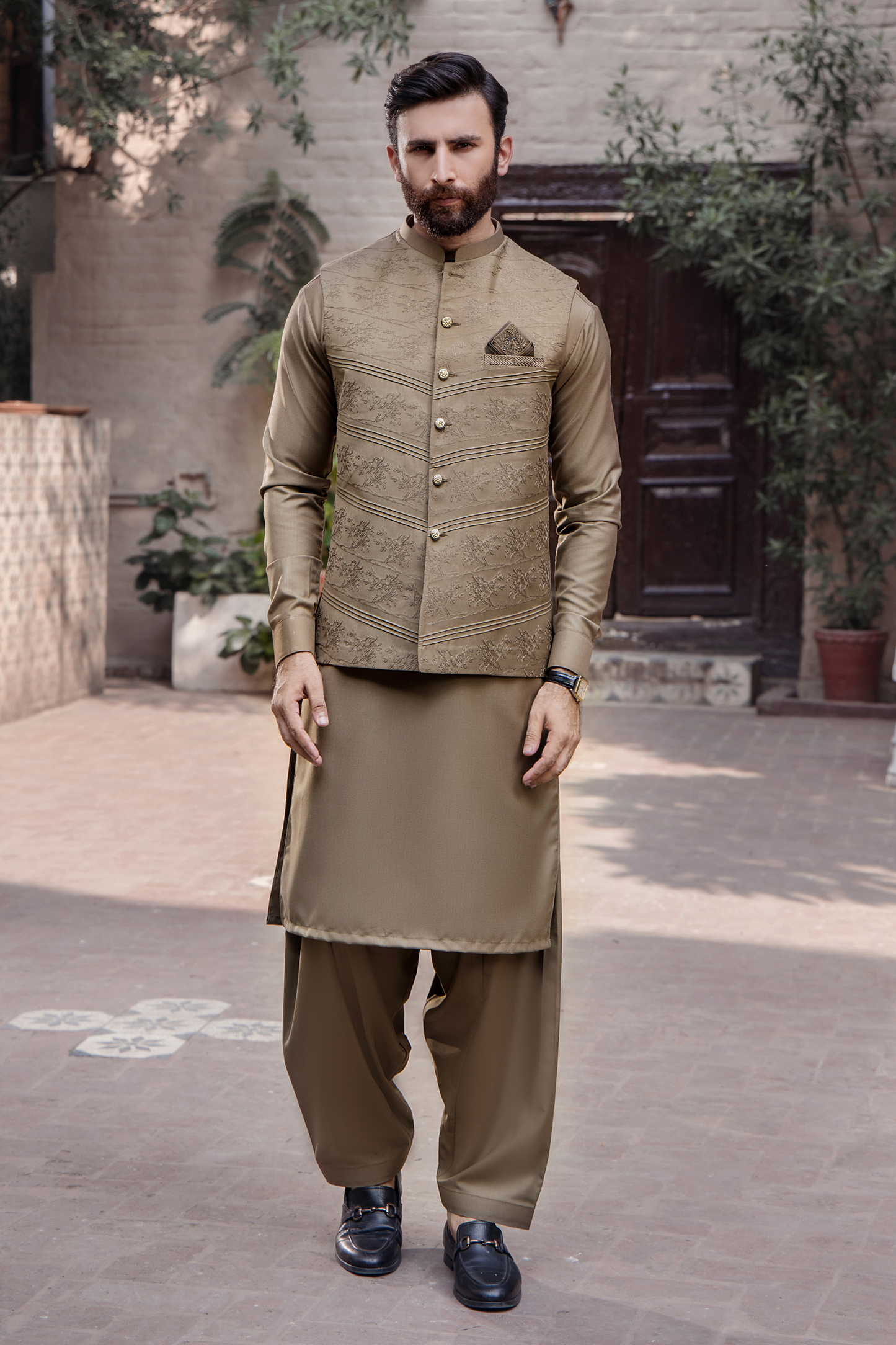 CM-1283 SUIT + WAISTCOAT