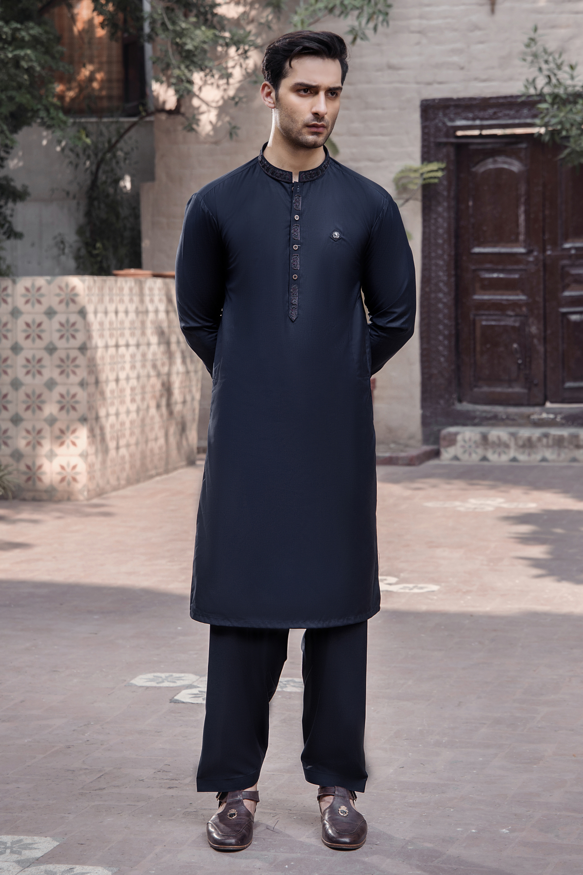 CM-1285 SUIT + WAISTCOAT