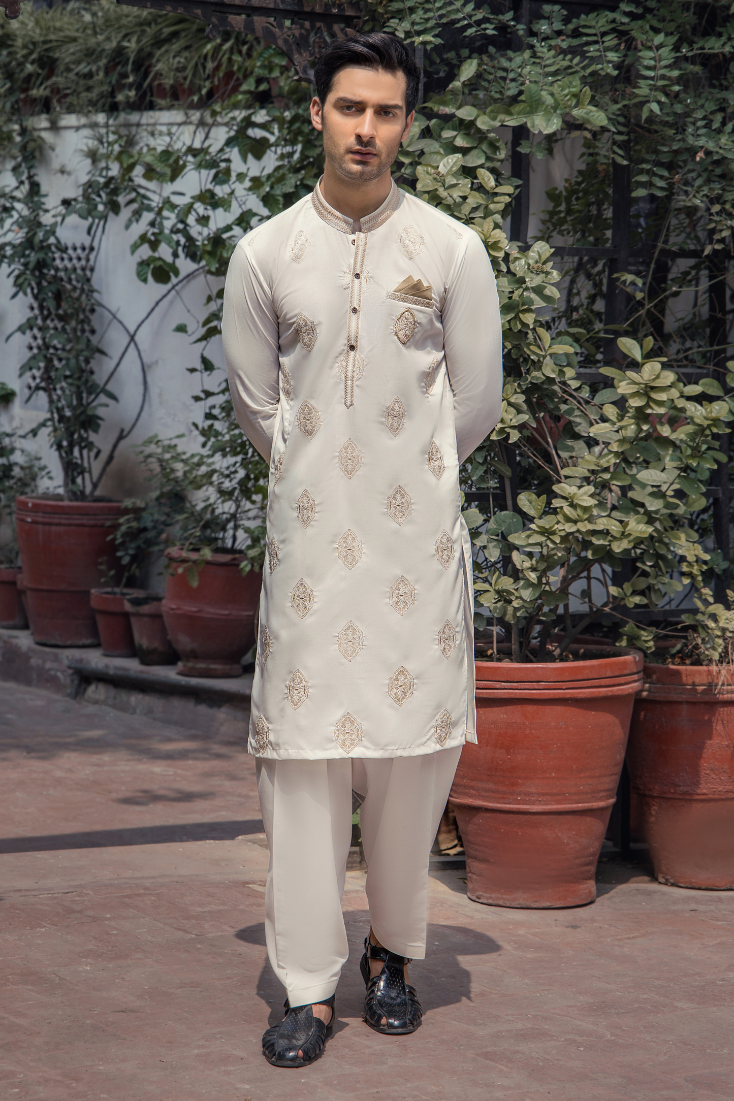 SHAN-E-RIWAJ SR-2124 - Semi Stitch