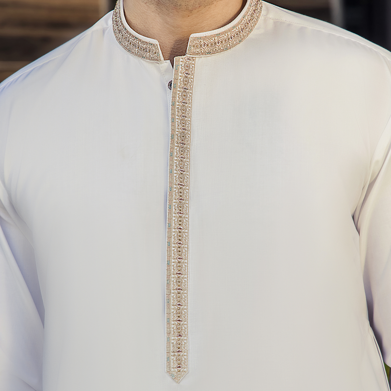 CM-1303  SUIT + WAISTCOAT