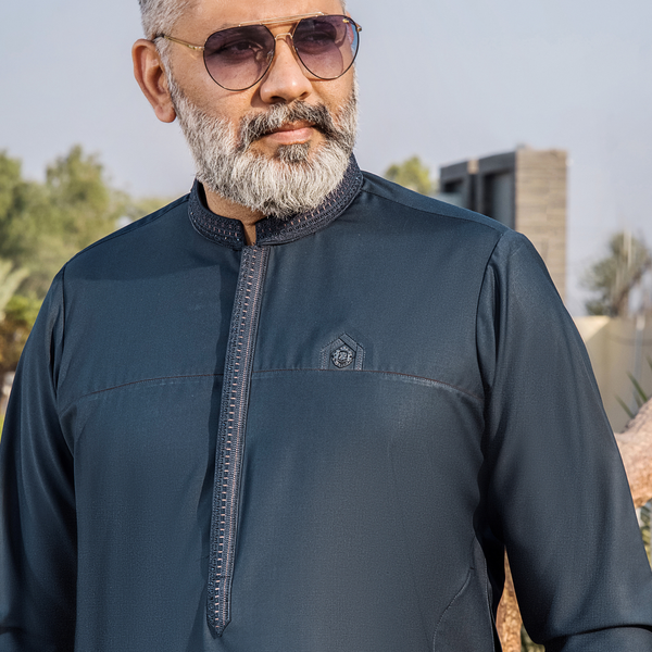 CM-1313  SUIT + WAISTCOAT