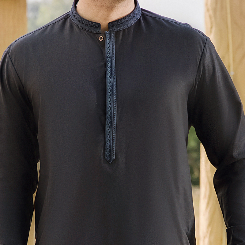 Virsa Exclusive Suiting | CM-1300