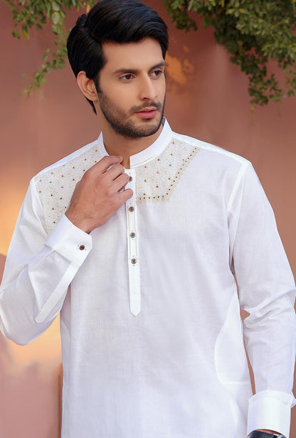 FR-1106 - Unstitched
